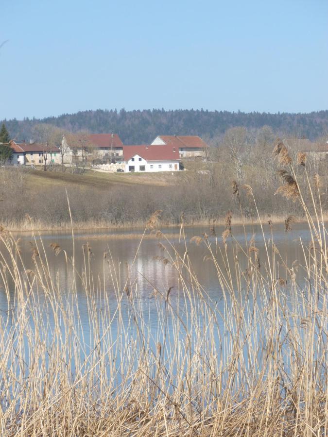 L'Esca'Lac Grande-Riviere Chateau Esterno foto